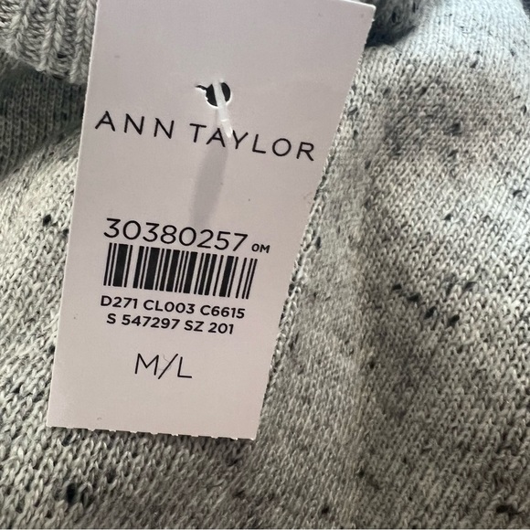 NWT Ann Taylor Black and Gray Poncho - Picture 4 of 5